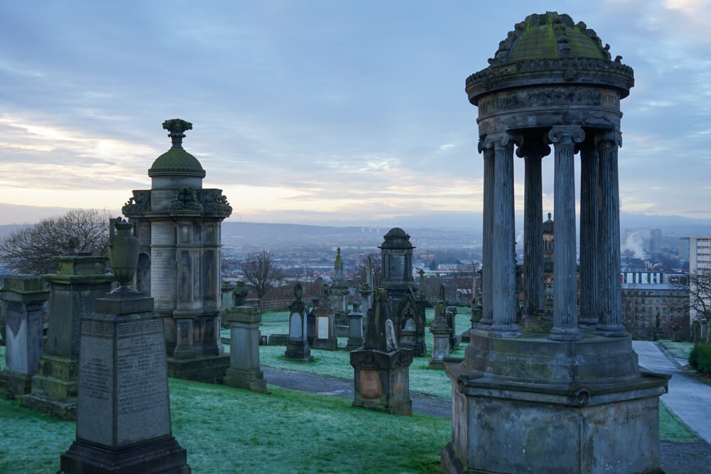 glasgow necropolis