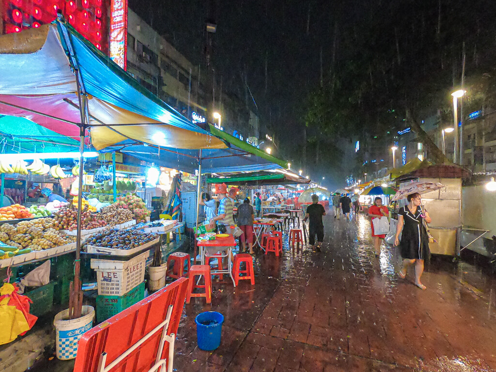 Raining at the Jalan Alor night markets