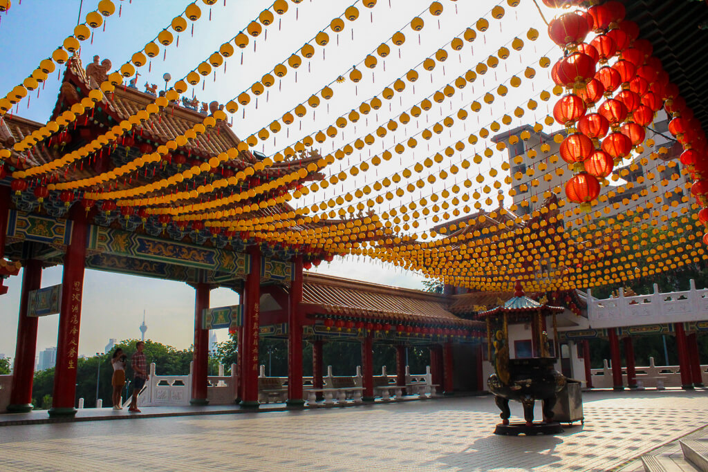 Thean Hou temple courtyward