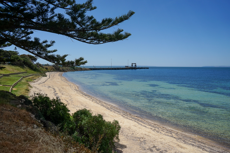 Blue waters right next to Kingscote.