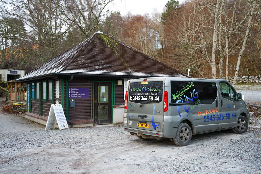 highland bungee fling mini bus and killiecrankie visitor centre