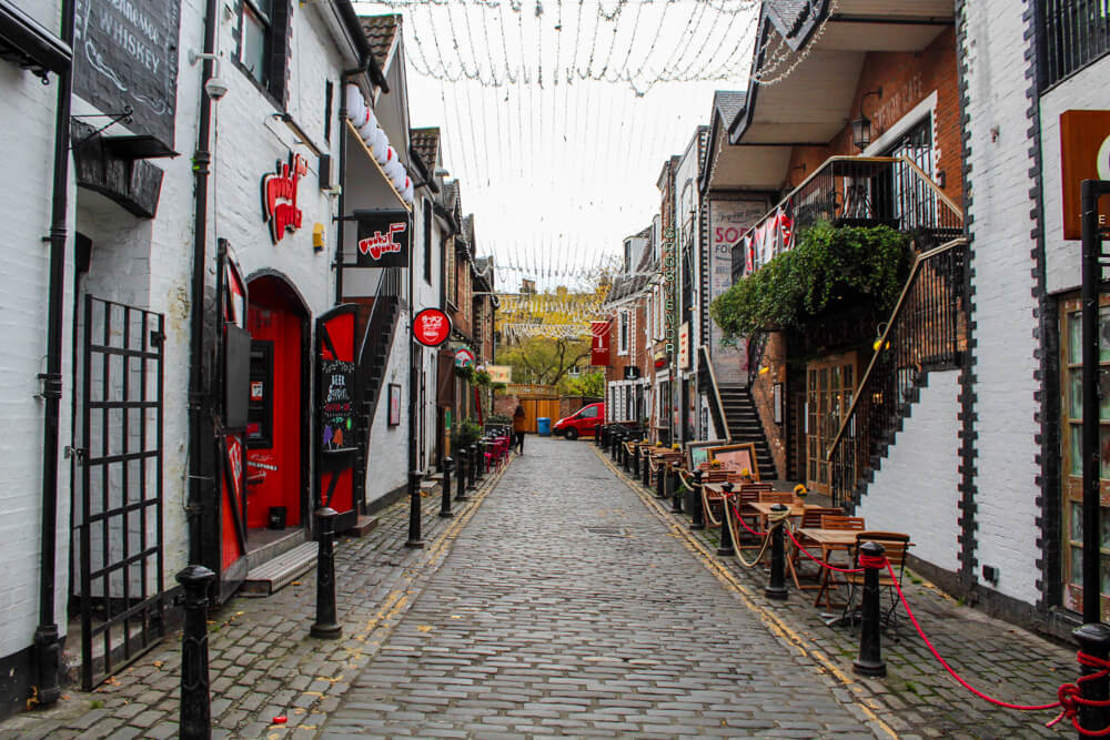 ashton lane glasgow