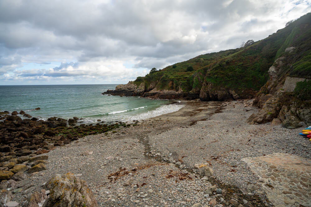 Read more about the article Petit Bot Hidden Beach in Guernsey – WHAT, WHERE and WHY..