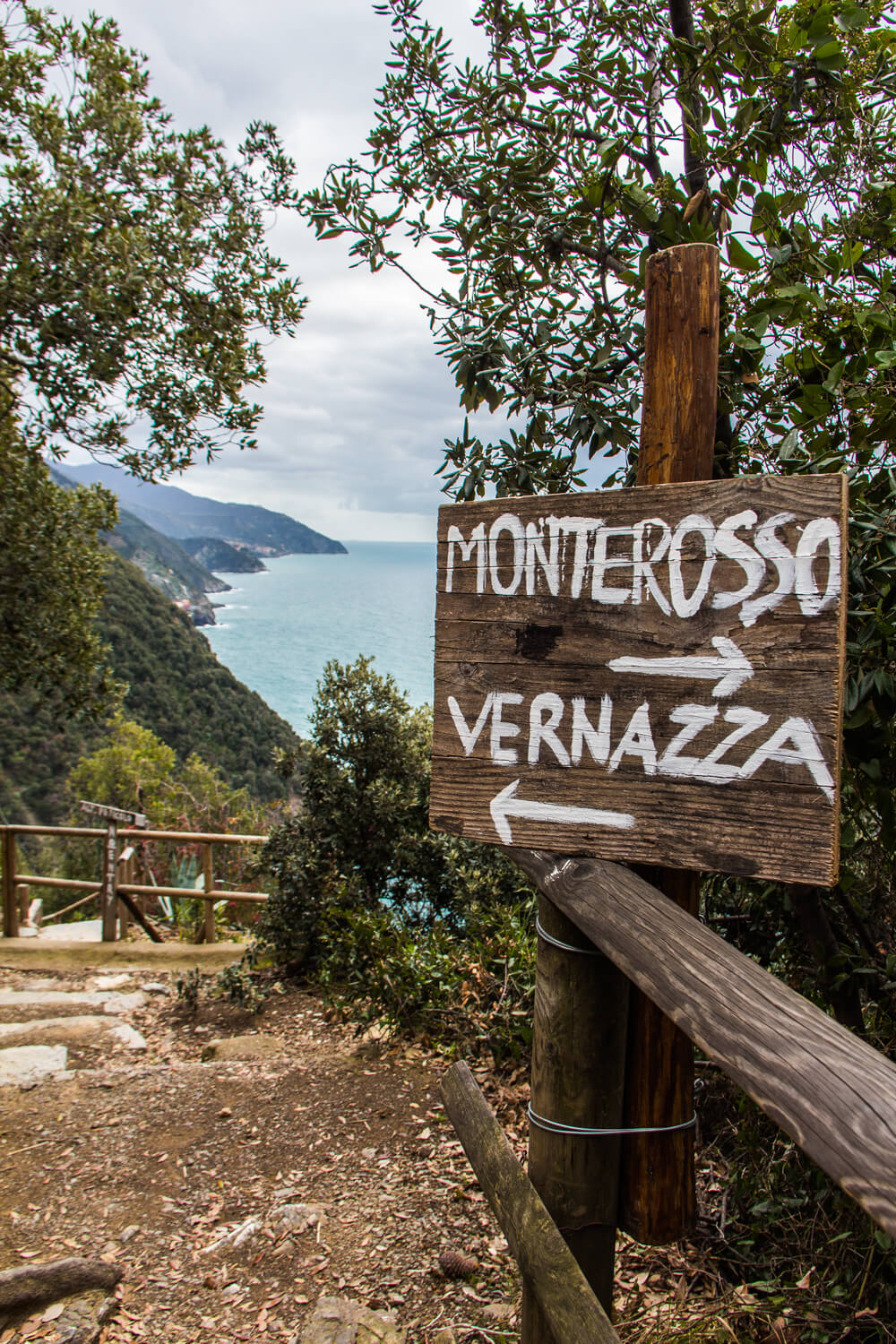 Monterosso to Vernazza 2 Cinque Terre © Susan Gan_Thrifty after 50