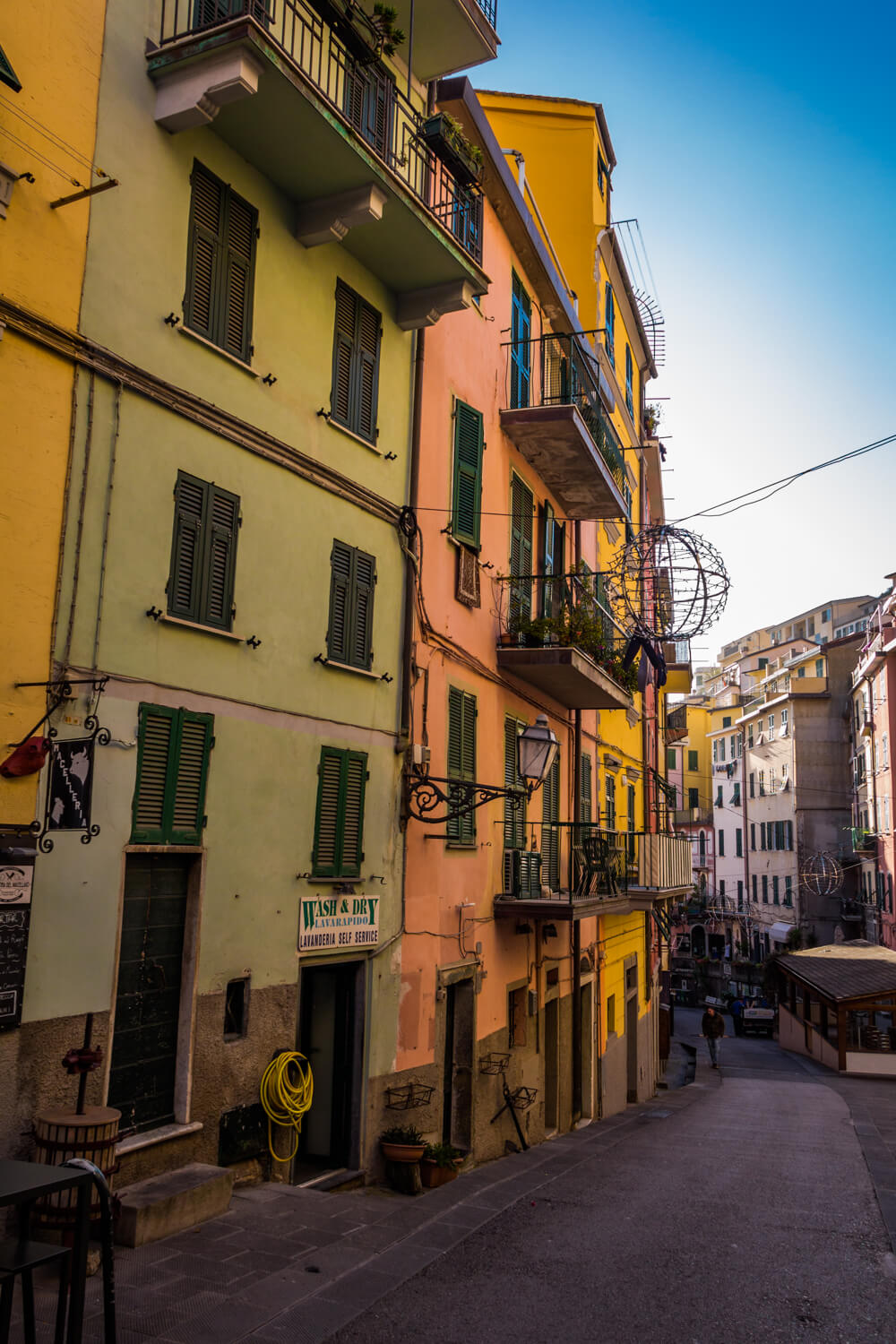 Riamaggiore streets 3_Cinque Terre © Susan Gan_Thrifty after 50