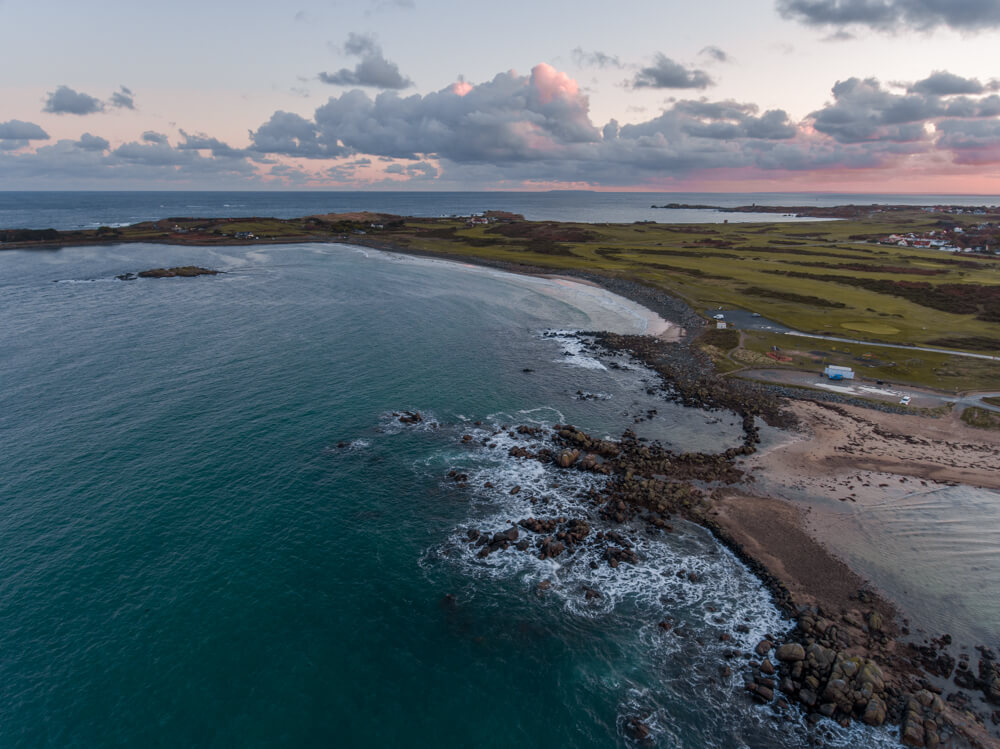 Les Amarruers Bay