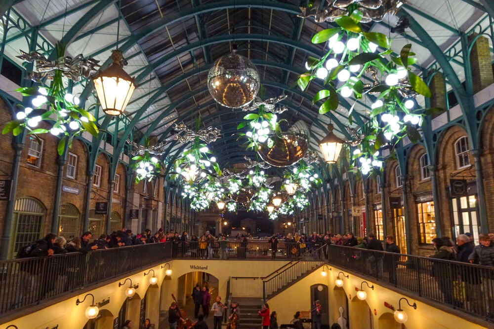 Sit back and admire the beautiful decor and relaxing music that echoes around the interior court of Covent Gardens.