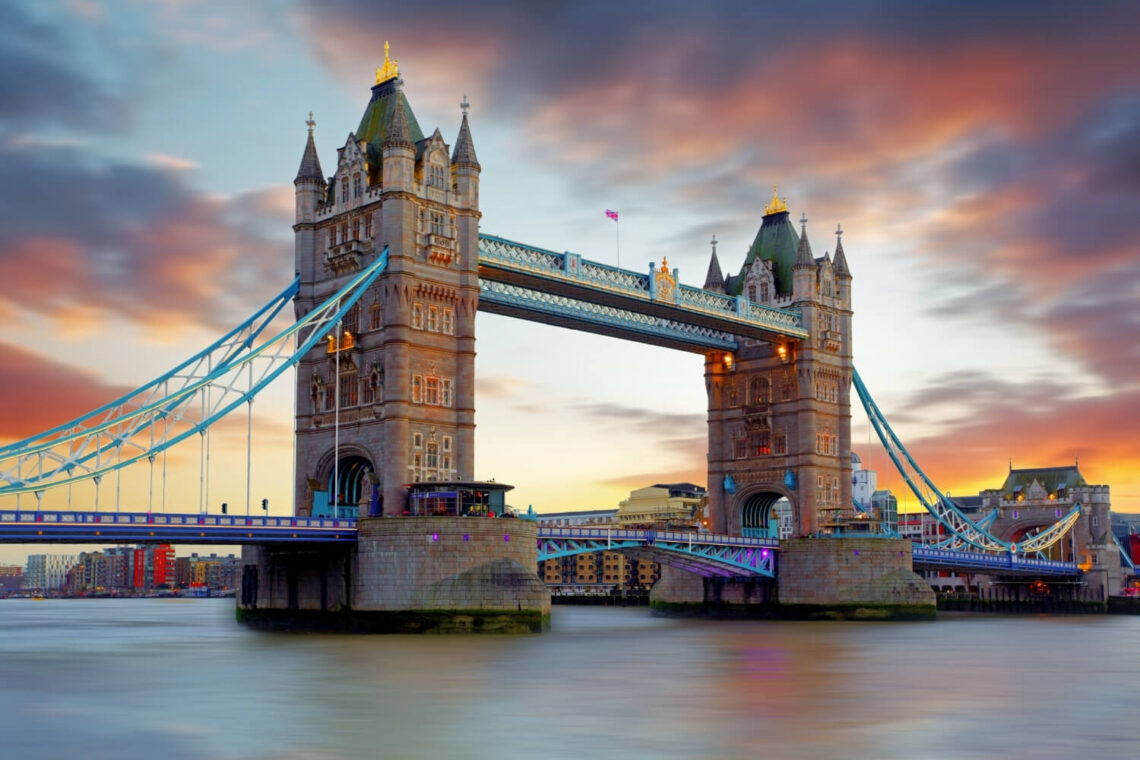 tower bridge