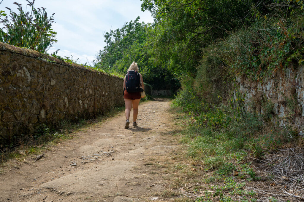 gemma cliff walking