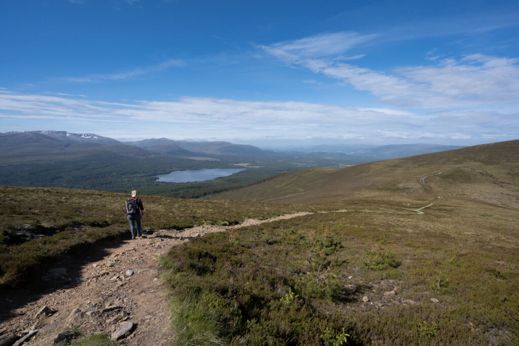 girl walking down mealle a bhuachaille