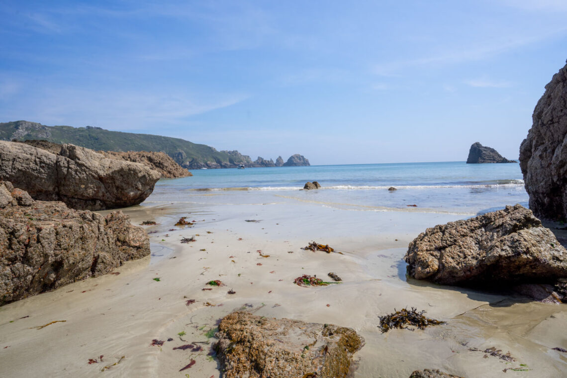 Read more about the article Moulin Huet Bay Guernsey