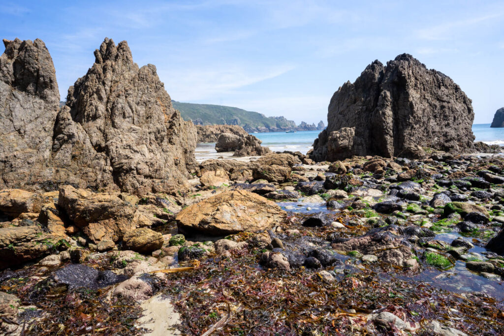 moulin huet beach