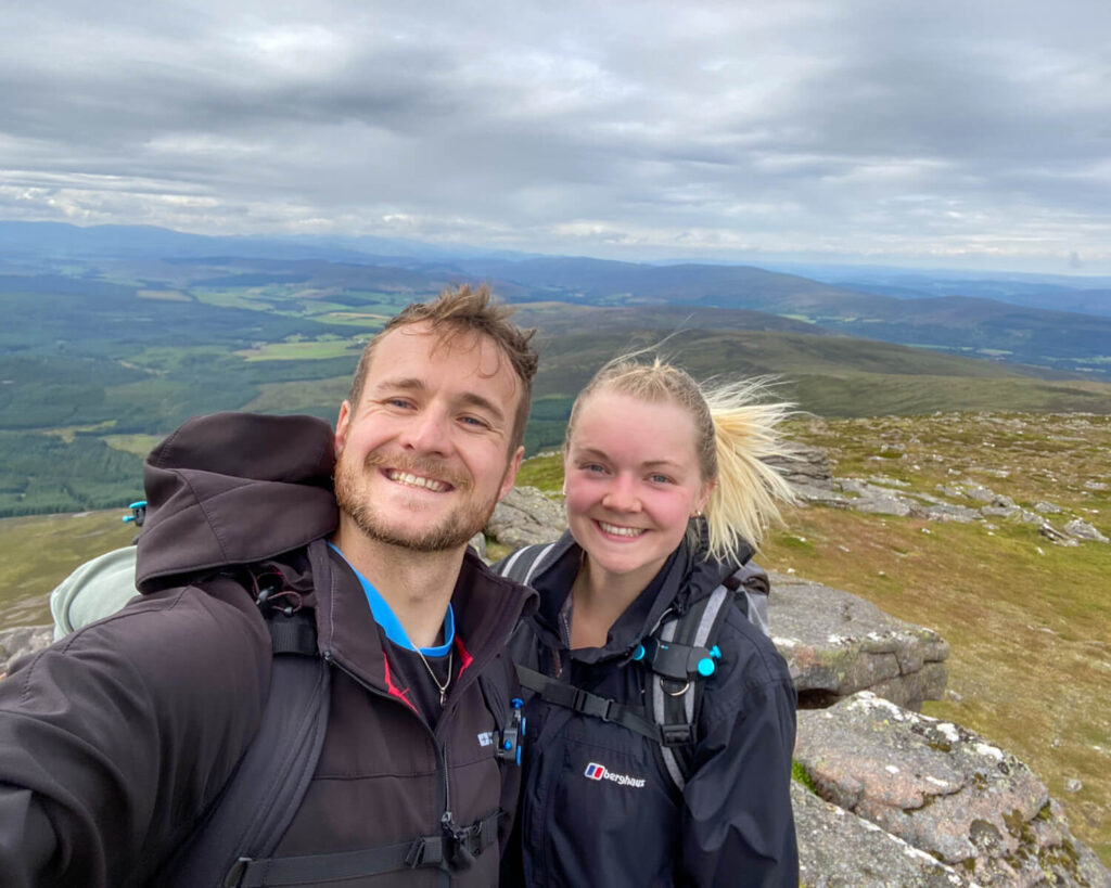 couple at the top of ben rinnes