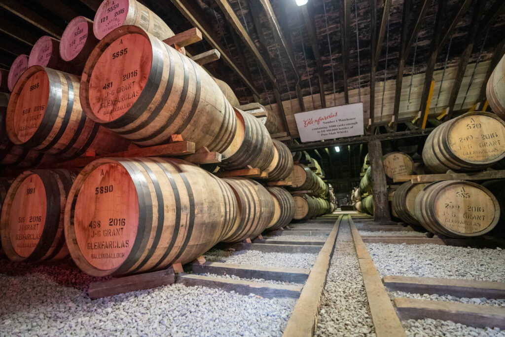 glenfarclas distillery casks