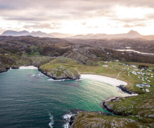 A Complete Guide to Achmelvich Beach – The Best Beach on the NC500?!