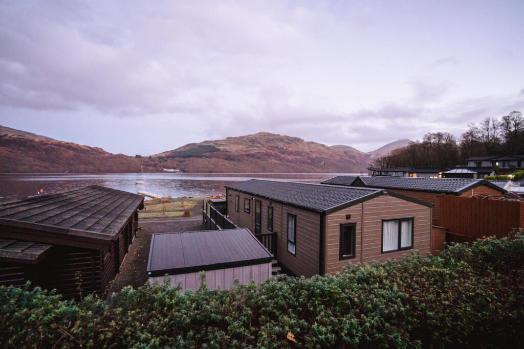 lodges overlooking loch lomond