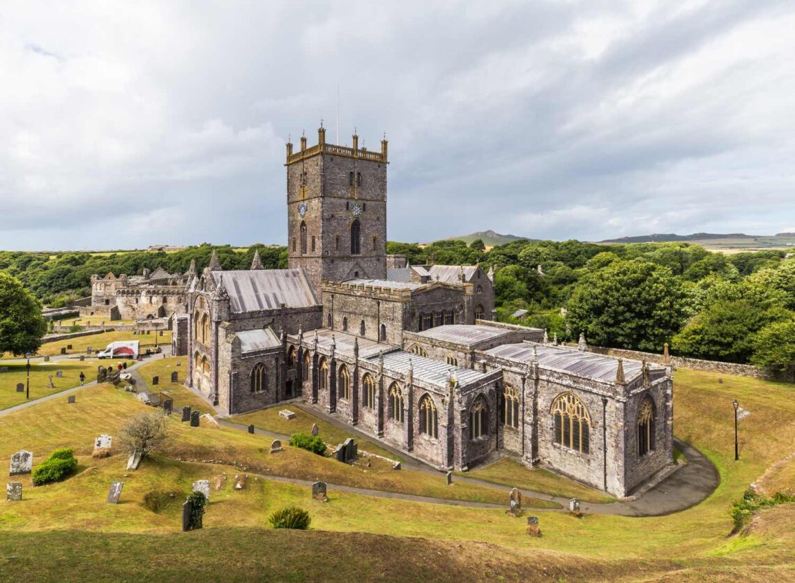 Read more about the article The Best Things to Do on a South Wales Road Trip