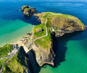 A Complete Guide to Visiting the Carrick-a-Rede Rope Bridge