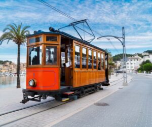 Day Trip to Soller from Palma – Train to Soller Mallorca (& Bus Option)