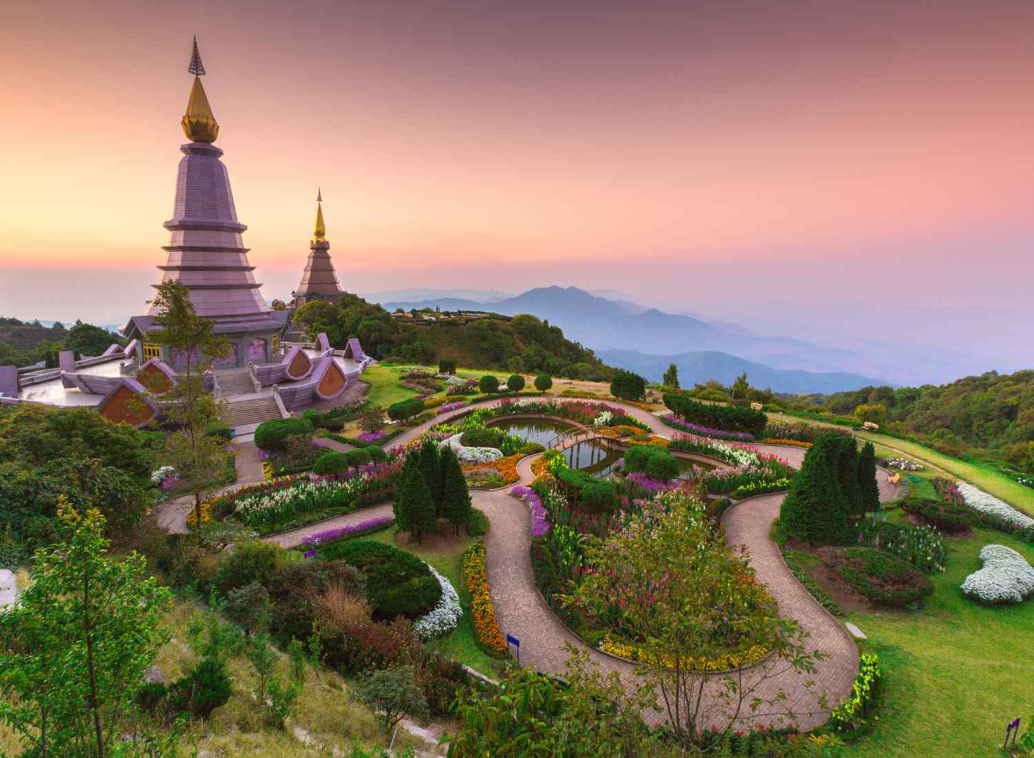 Read more about the article Chiang Mai Travel Itinerary – Things To Do In Chiang Mai In 4 Days